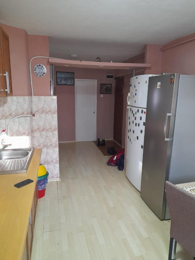 Apartament Straja - Lupeni  Ngoại thất bức ảnh